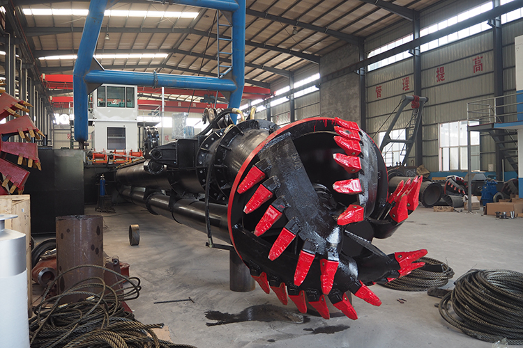 24inch Sea Sand Cutter Suction Dredger