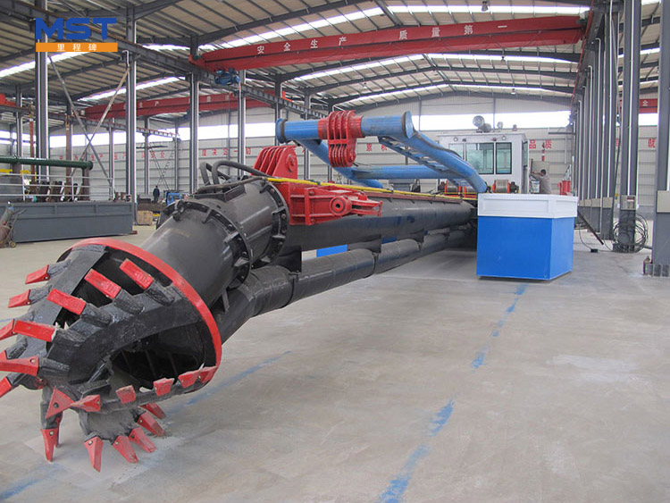 China 18 inch Cutter Suction Dredger