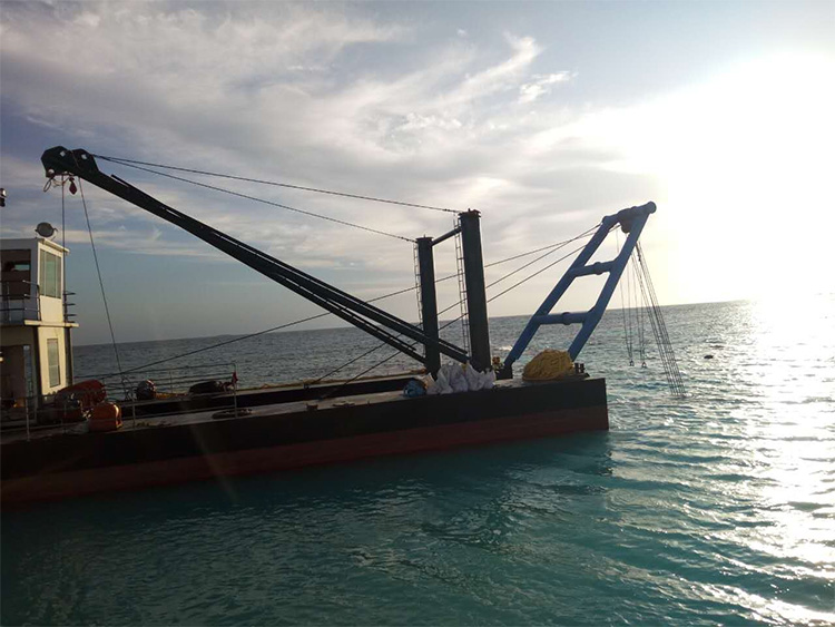 Durable 18 inch cutter suction sand dredger