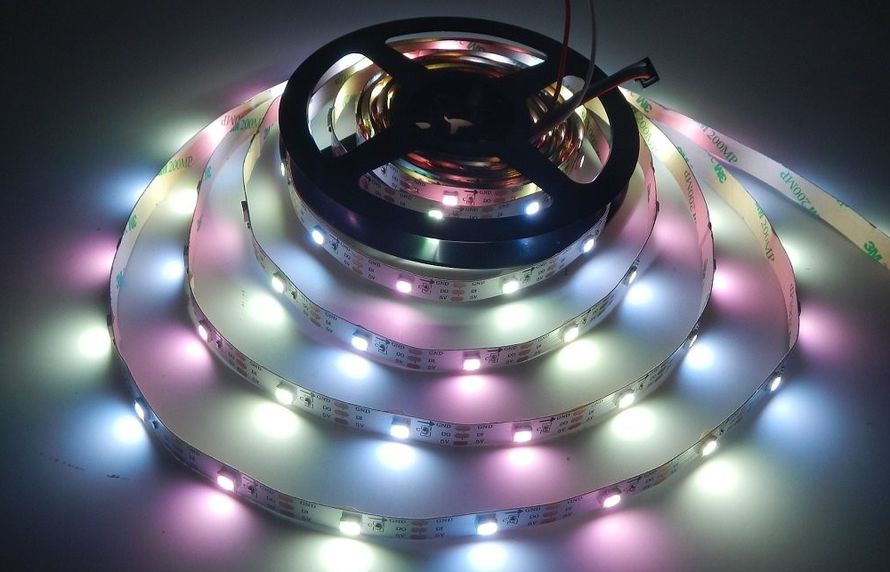 A LED szalagok ma az egyik legnépszerűbb fényforrás a világon