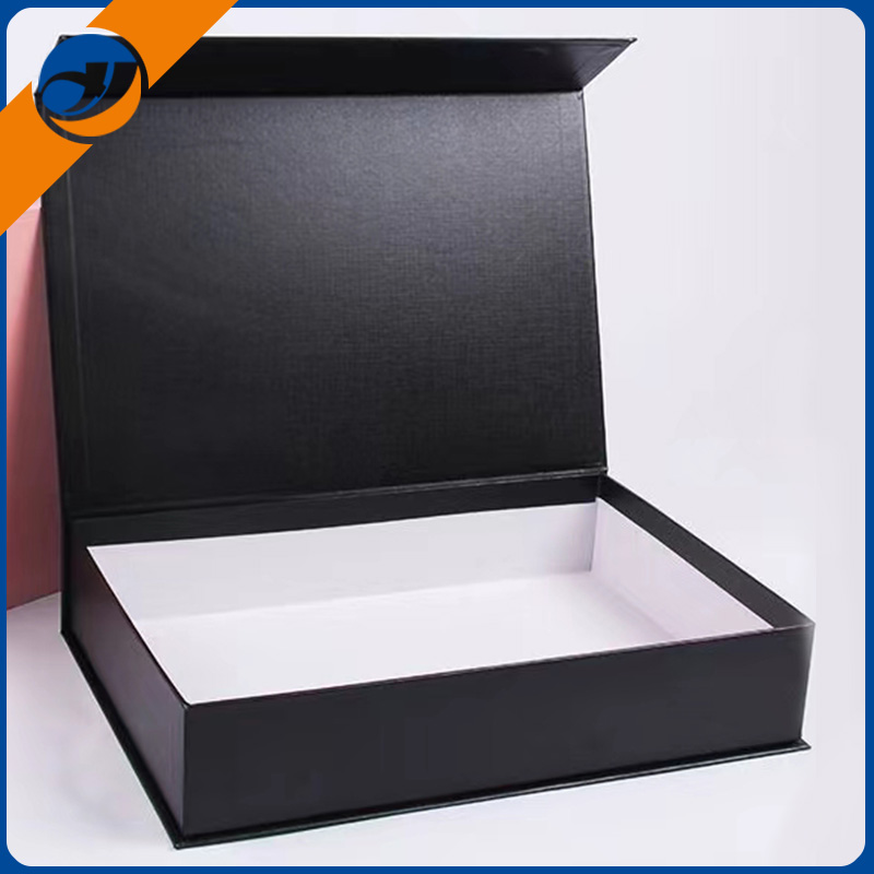 Black Foldable Magnetic Gift Box