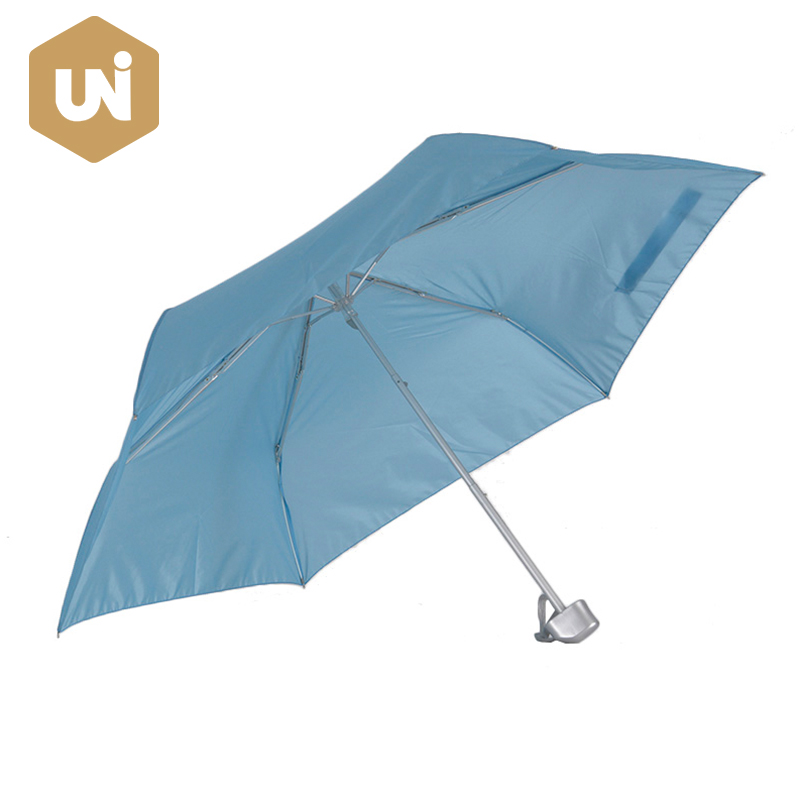 The factors that need to pay attention in choosing umbrellas