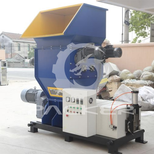 Machine de recyclage de fusion de blocs de mousse EPS - 1 