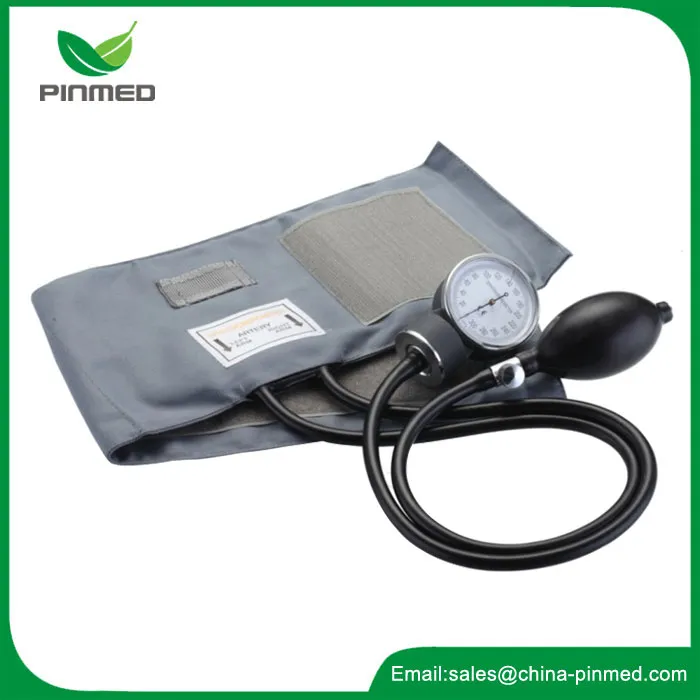 Sphygmomanomètre anéroïde européen