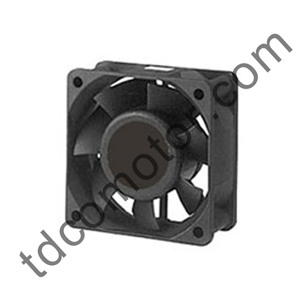 DC aksialni ventilator 60x60x25 YZ-6025D Kroglični ležaj