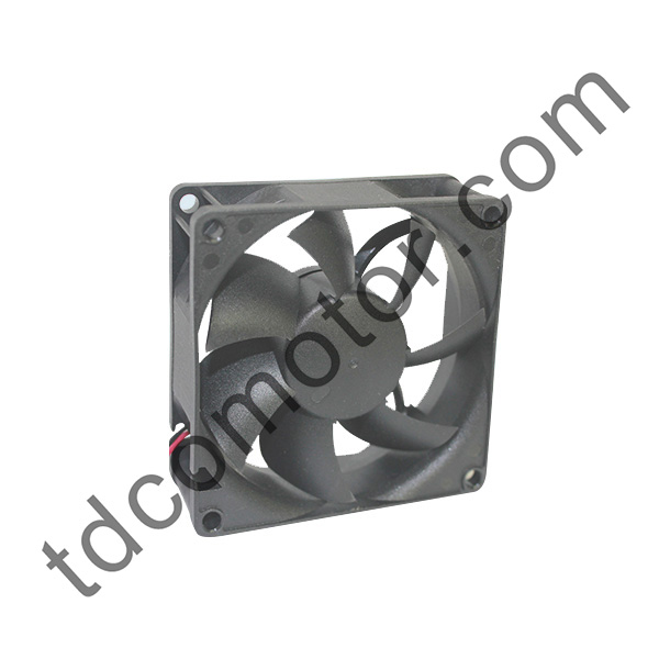ЕЦ аксијални вентилатор 80к80к25 ИЗ-8025