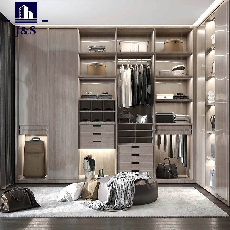 What issues need to be considered for wardrobe layout? 