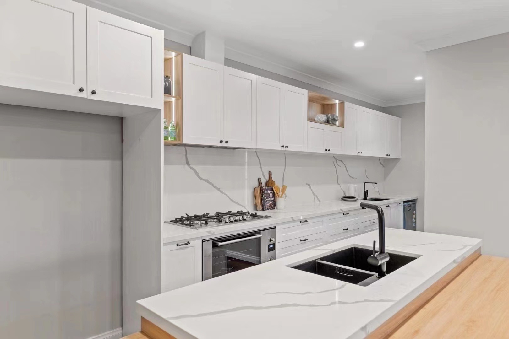 Finished kitchen cabinet ,wardrobe,bathroom vanity project case in Perth Australia 