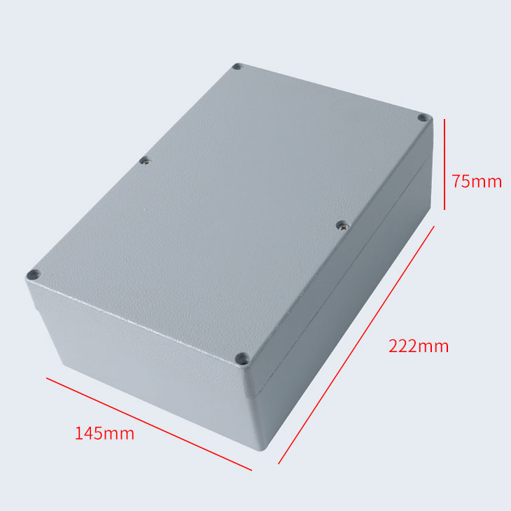 What are the functions of the aluminum enclosure for heat dissipation?