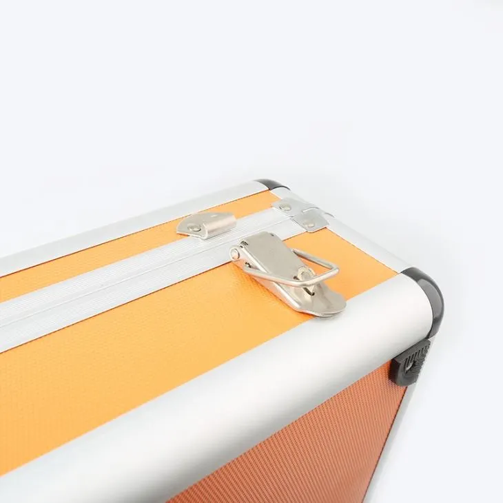 Caja de aluminio con color naranja personalizado