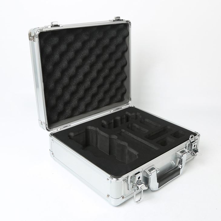 Aluminum Case With Silver Color - 5
