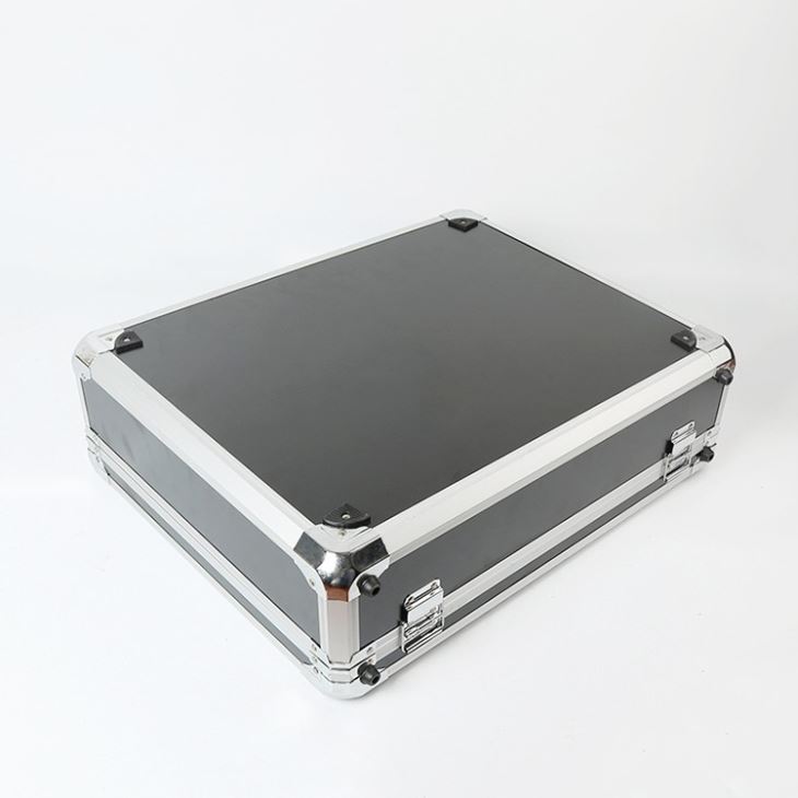 Caja de aluminio con divisores en el interior - 4