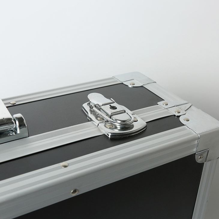 Aluminum Display Case - 1