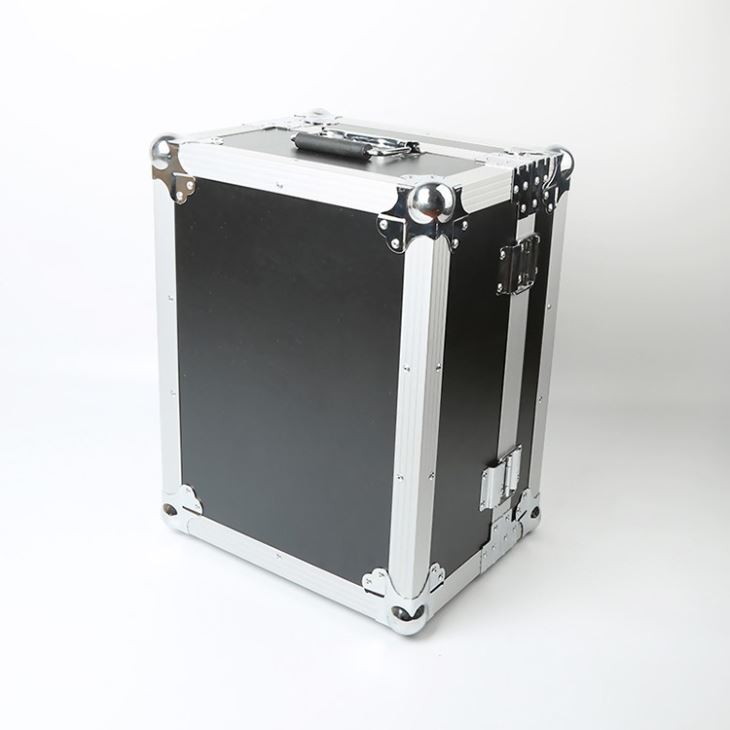Caja de envío de aluminio - 1
