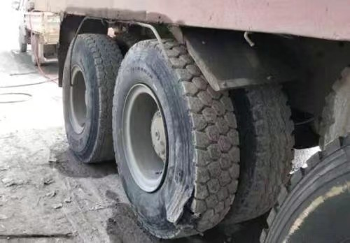 Analysis on Delamination Failure of Truck Tire Tread
