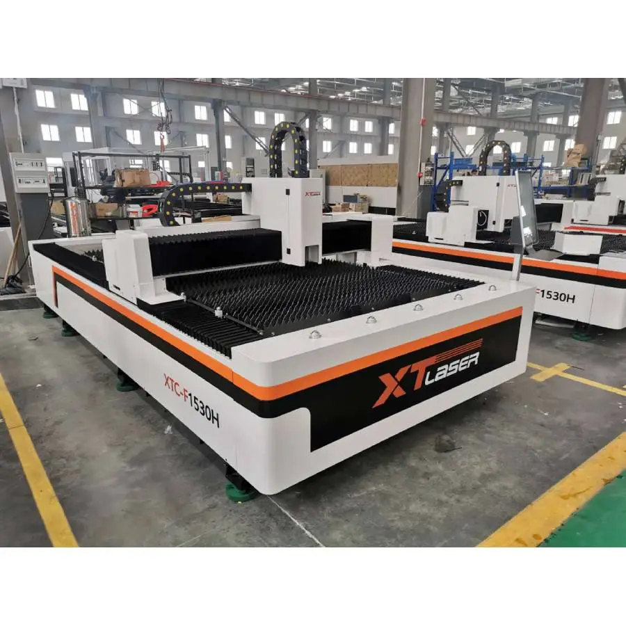 Control de calidad de máquinas XTLASER y servicio postventa