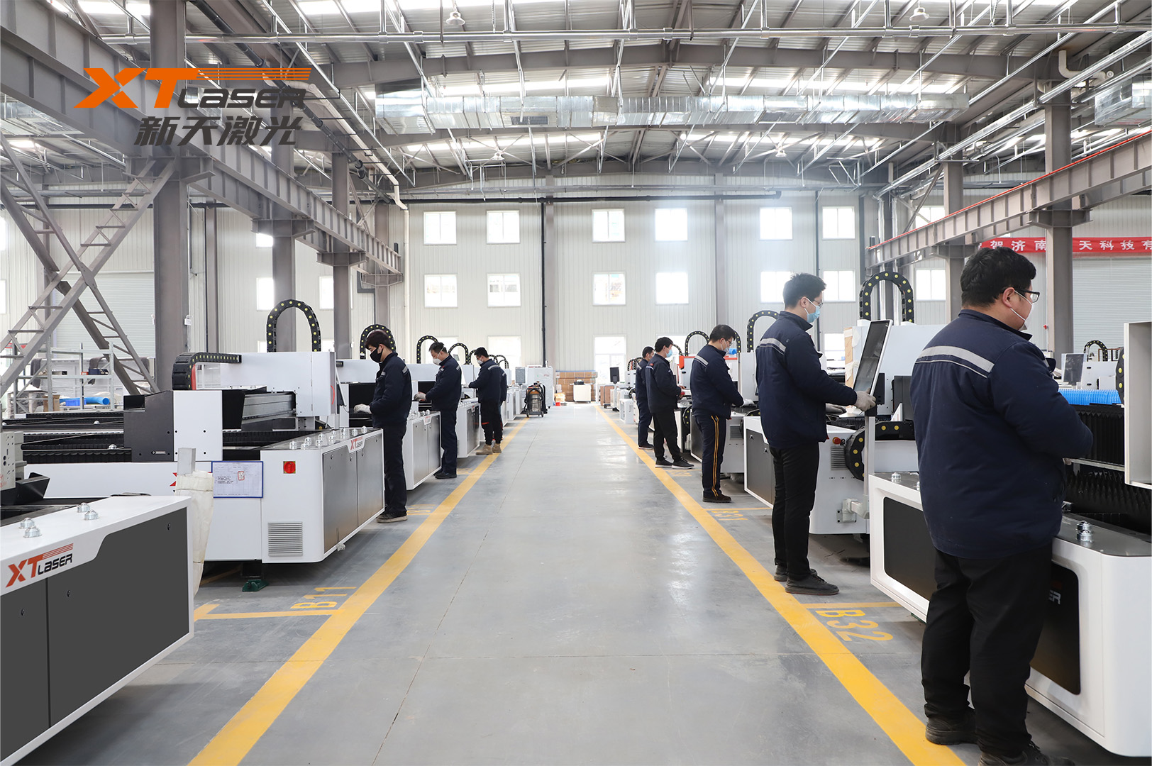 A máquina de corte a laser de fibra muda a indústria de processamento de chapas metálicas
