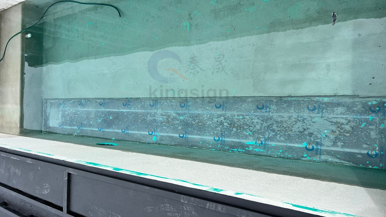 Panel akrylowy do okna basenu nieba