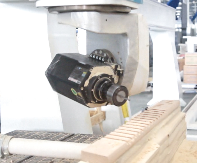 E10 Vantage Five-axis Machining Center Applicable to A Variety of Materials