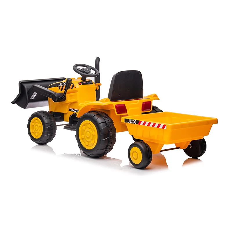 Lapset ajavat traktorilla kaukosäätimellä S617 - 4