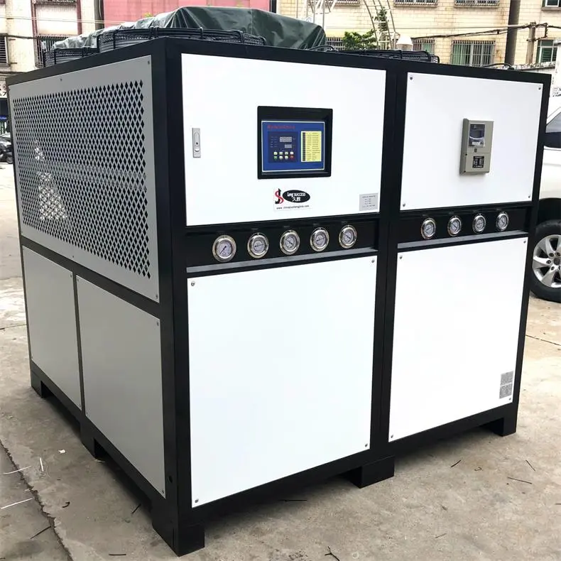 Chiller Bosca Aer-fhuaraithe 3PH-200V-50HZ 50HP