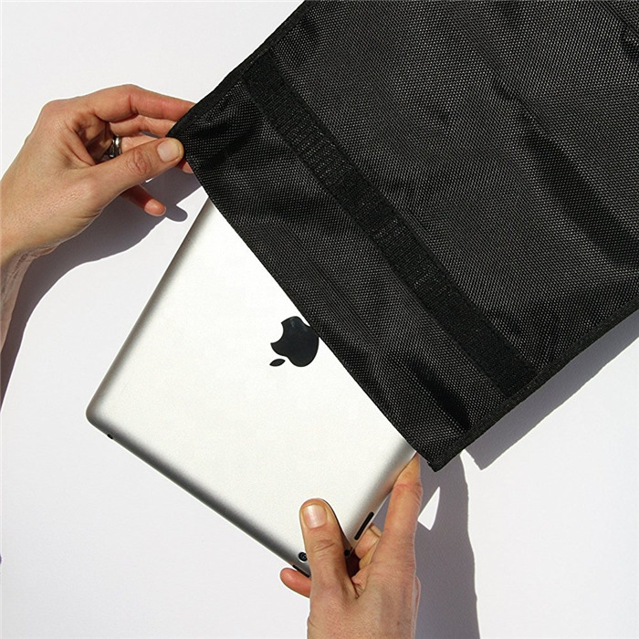 100% Signal Blocking Faraday Bag for Tablet or Laptop
