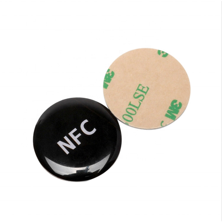 RFID Hot Waterproof Nfc Social Media Tag Custom Small Anti-metal Nfc Tag Epoxy pro Phone