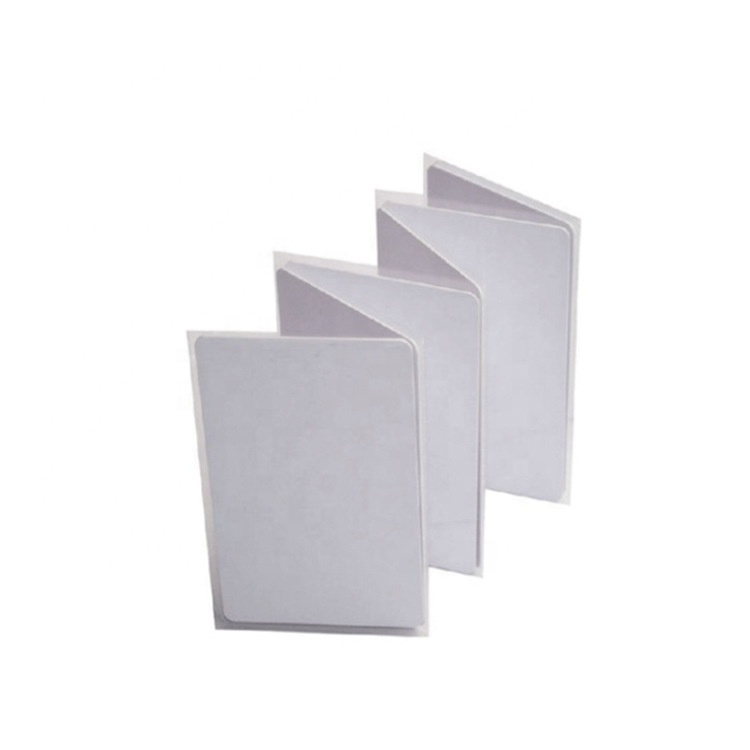 CR80 البلاستيك الأبيض بطاقة هوية الأعمال فارغة بطاقة عضوية قابلة للطباعة