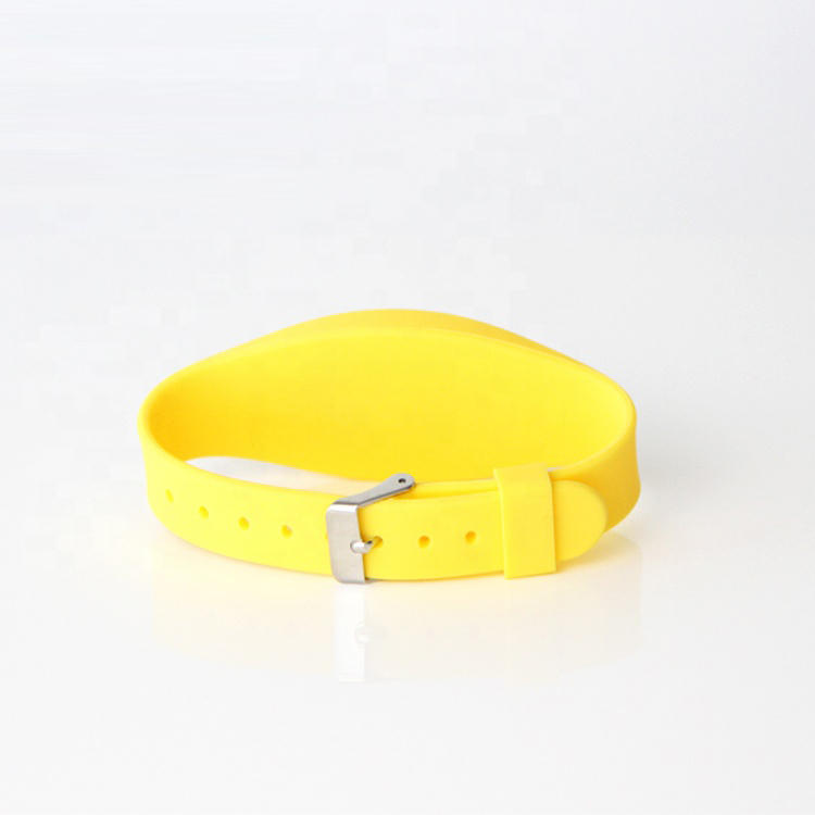 Top Quality 125Khz /13.56mhz Nfc Rfid Bracelet Adjustable Rfid Silicone Wristband