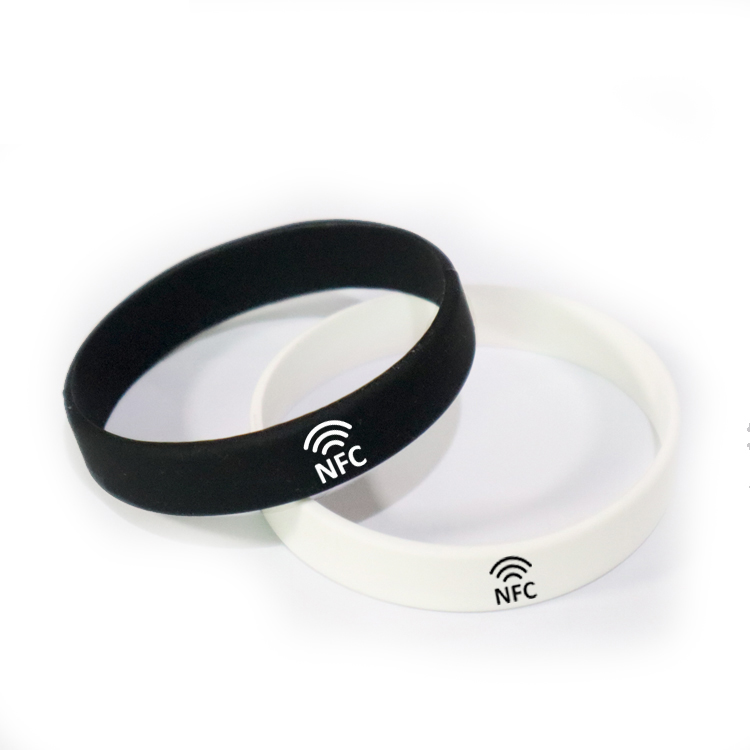 HF 13.56Mhz Customized Unique Qr Code Wristband Passive Nfc Bracelet For Access Control OEM Wristband
