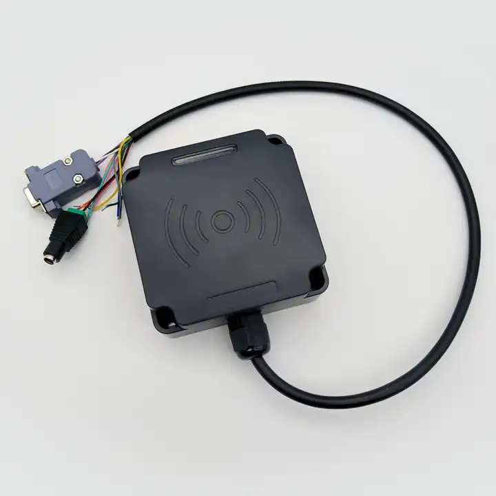 Pembaca RFID Tag Elektronik Pasif Uhf Jarak Jauh untuk Sistem Parkir Antena 3,5dbi Luar Ruangan Jarak Jauh 3M