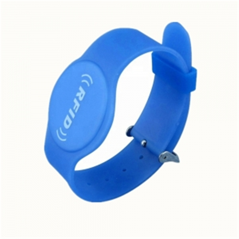 Promotion Gift Watch PVC 13.56mhz RFID Smart Bracelet Water Resistant Smart Bracelet Na May Plastic Buckle