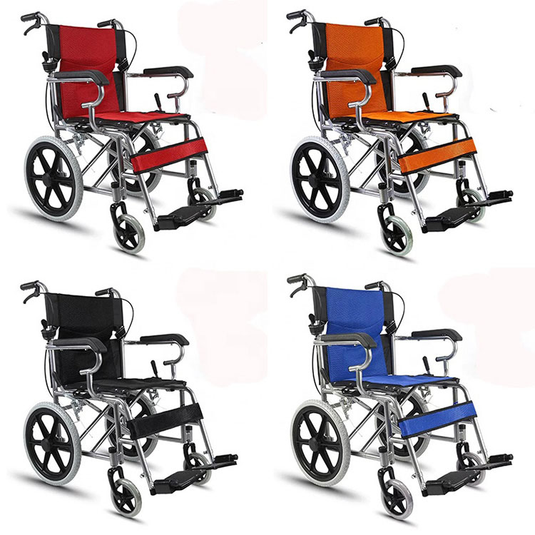 Manuálny skladací invalidný vozík