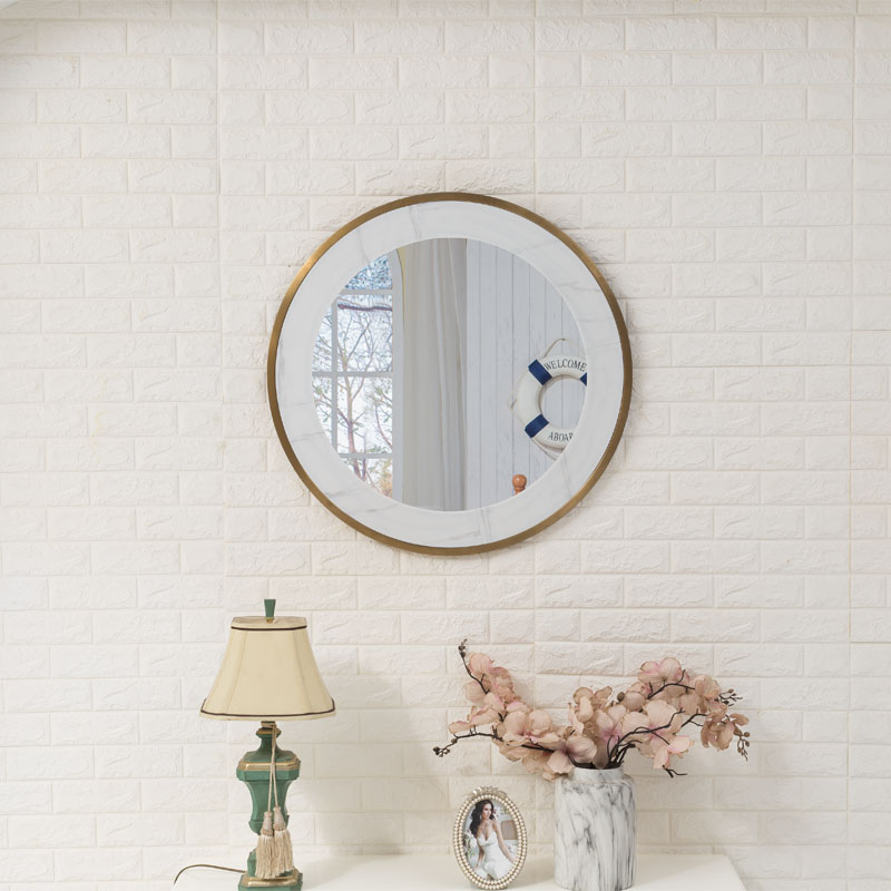 Specchio da parete rotondo con decorazioni in marmo