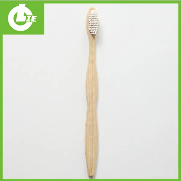 Bambusový zubní kartáček se špičatým hrotem
