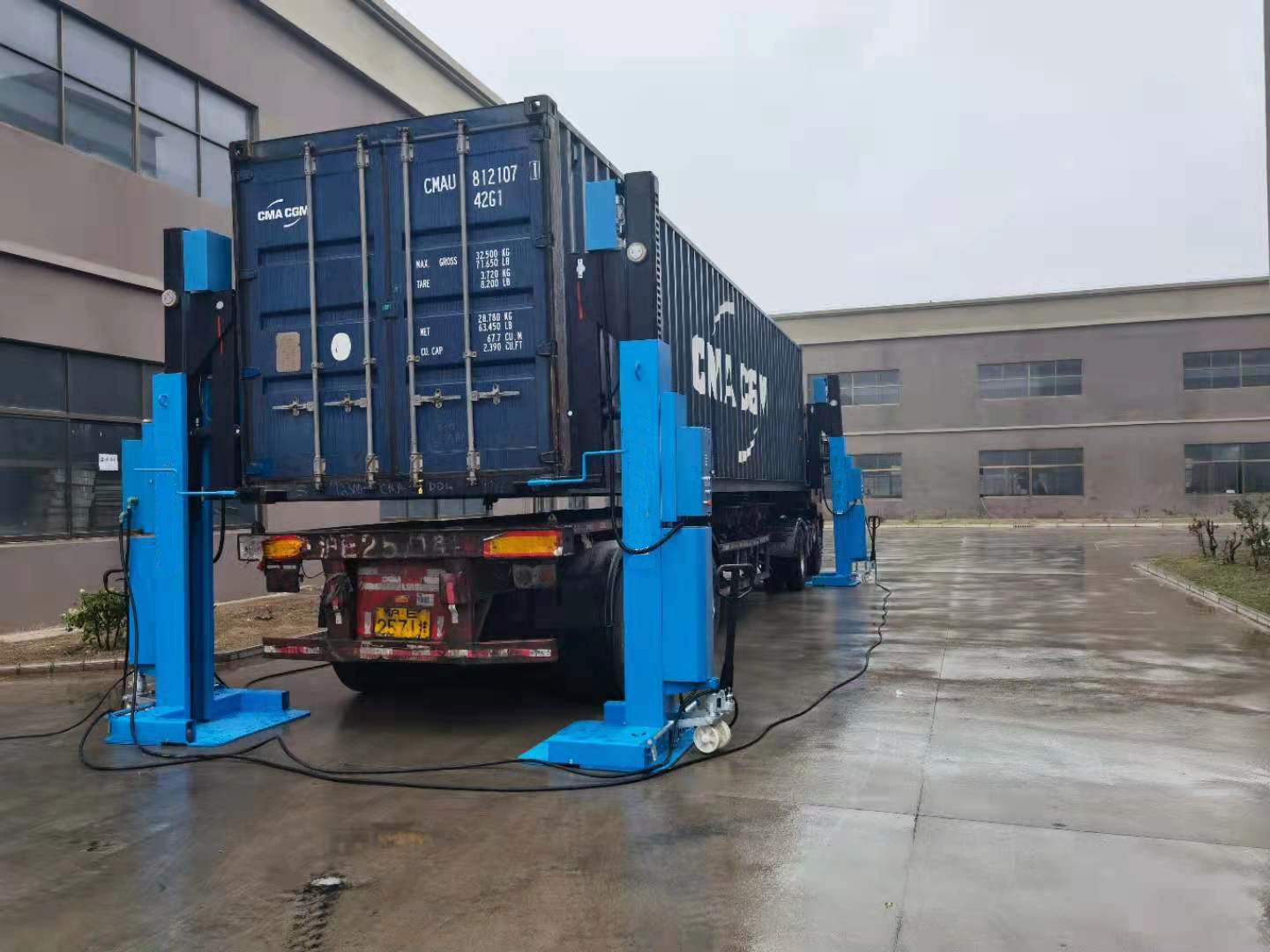 HCIC Elevates Container Lifting Standards with Innovative Solutions