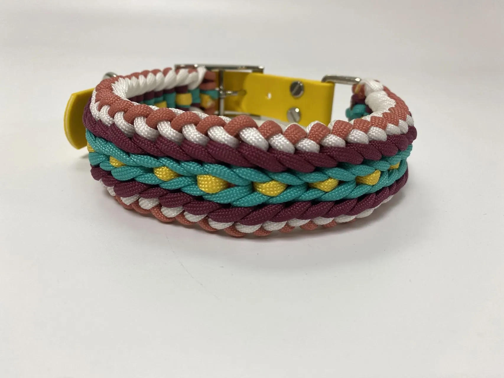 550 Pfund Paracord-Hundehalsband