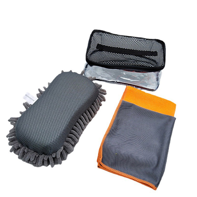 4 PCS Portable Car Clean Kit