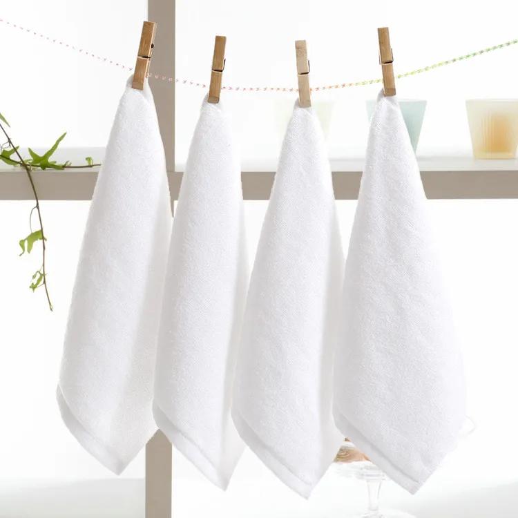 Tilpasset 100% bomuld små billige hvide ansigtshåndklæder