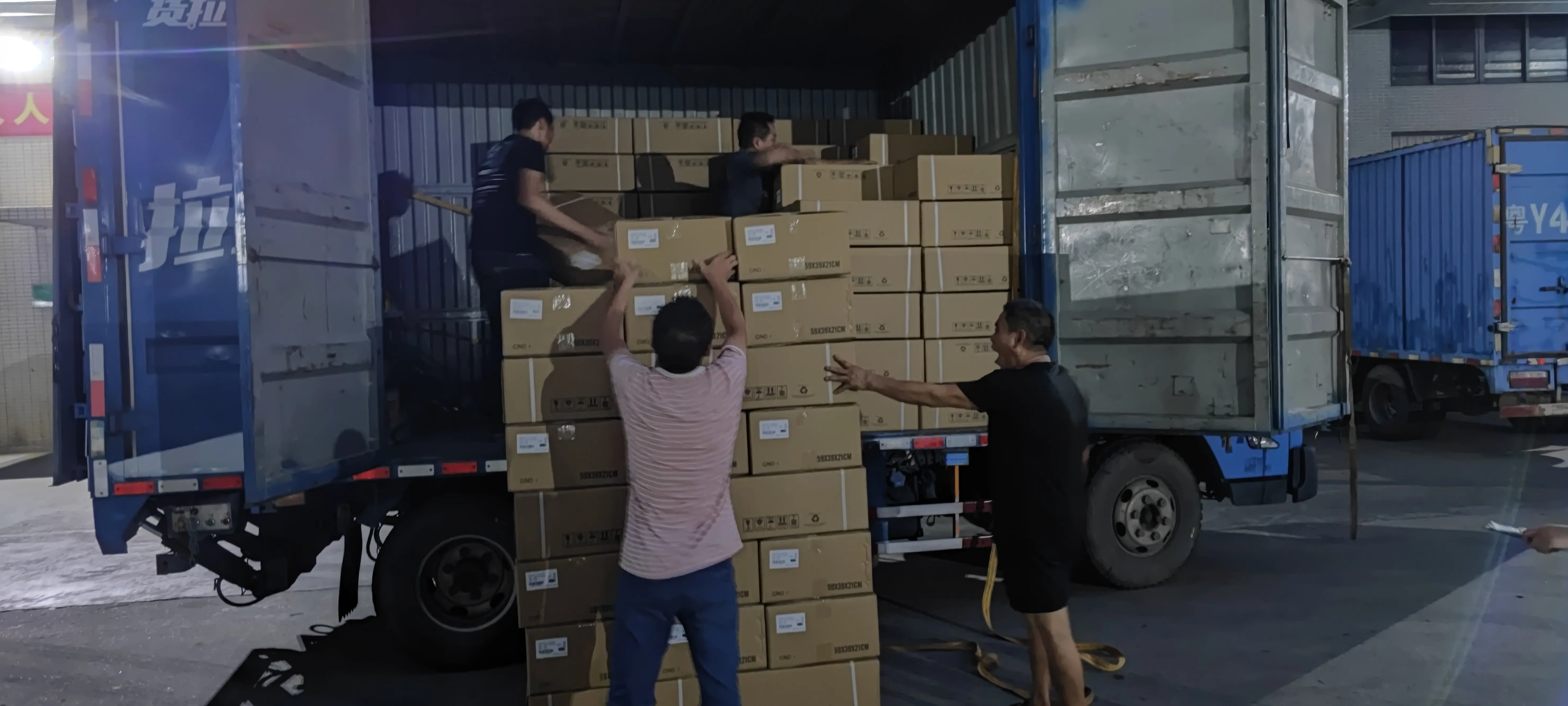 The delivery of BEIRUT Lebanon Hybrid Inverter