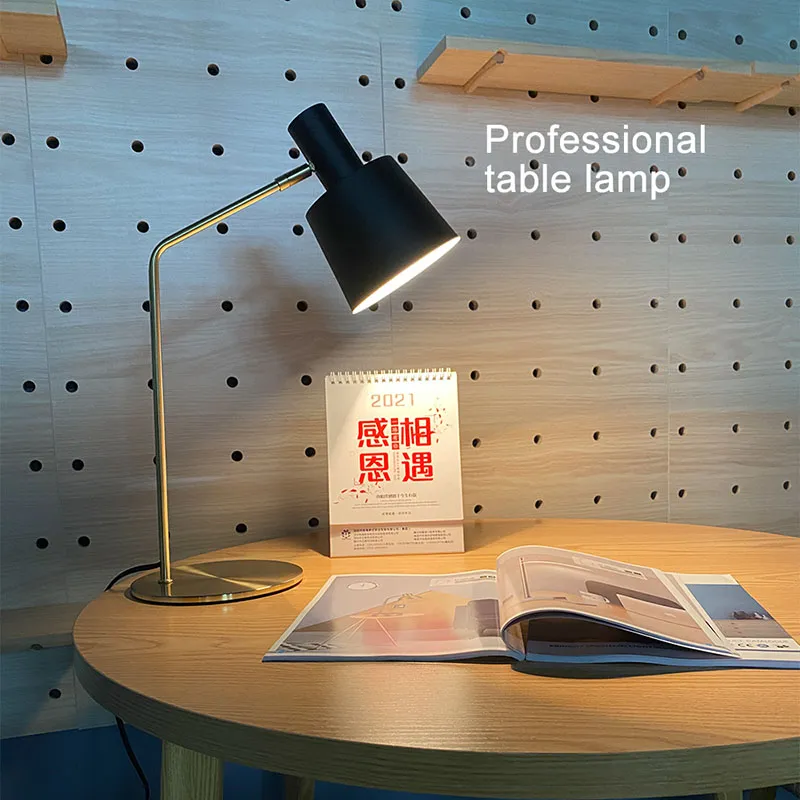 Does the innovative reading desk light revolutionize workspace illumination?
