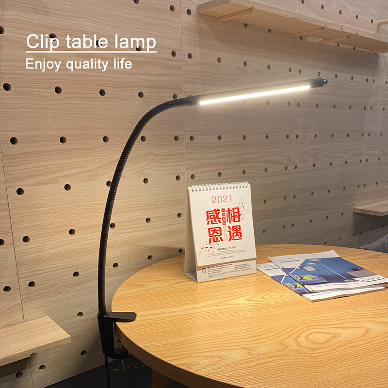 Đèn LED kẹp bàn