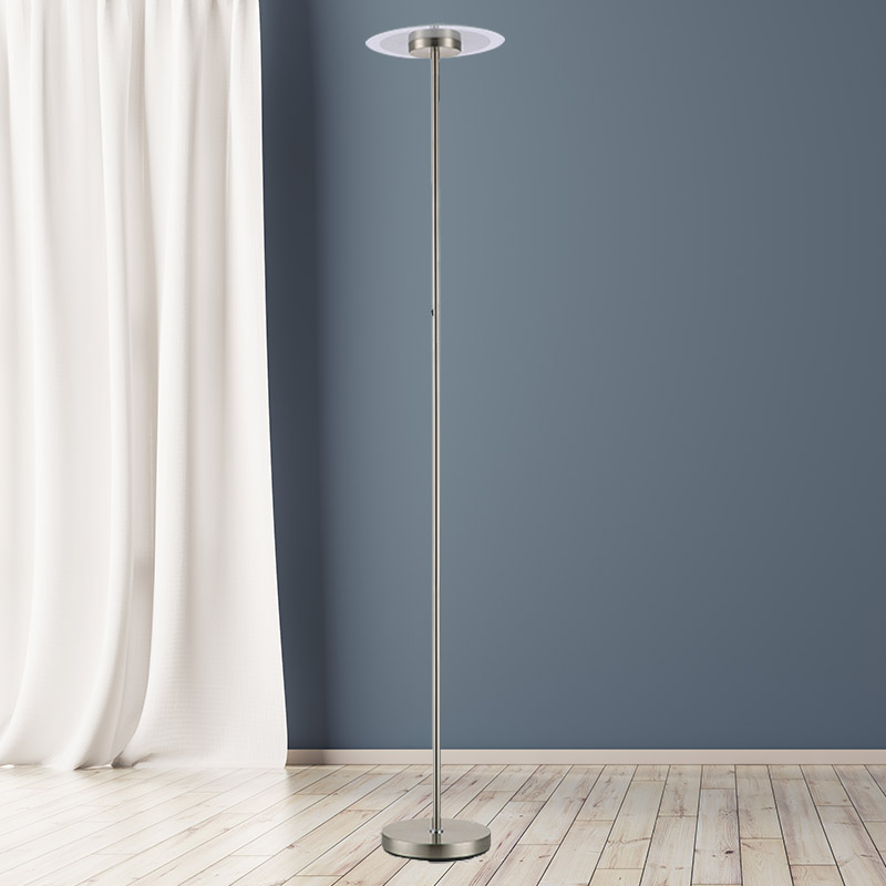 Jednopólová stojací lampa s flexibilním a proměnlivým stínidlem