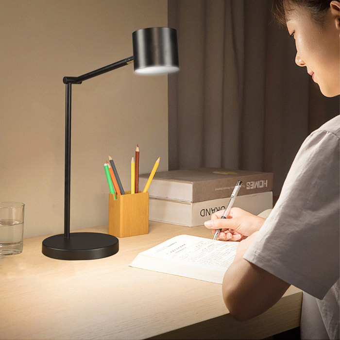 Stepless Dimming Table Lamp