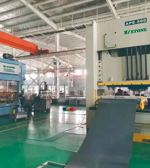 Application of 500 ton high speed punch press
