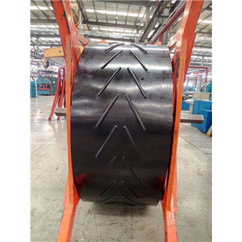 Abrasion Resistance Chevron Conveyor Belt Used In Aggregate Production - 0