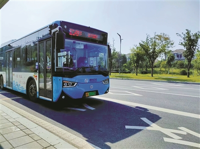 Ningbo public transport promotes' green traffic '