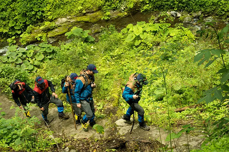 Outdoor Adventure Essential Selbsthilfehandbuch