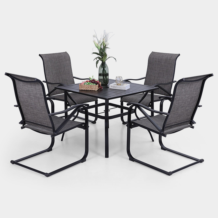 YM Outdoor5-osainen patioruokailusettiwith 4pcs C-Spring dining chairs and 1-Piece Square Metallilili Dining Table Sopiva 