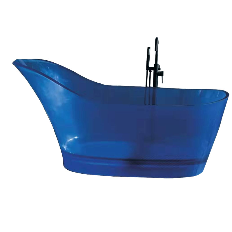Do freestanding tubs save space?